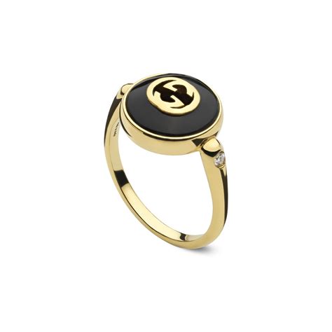 Anillo Gucci Interlocking de oro de 18 ct con ónice y  .